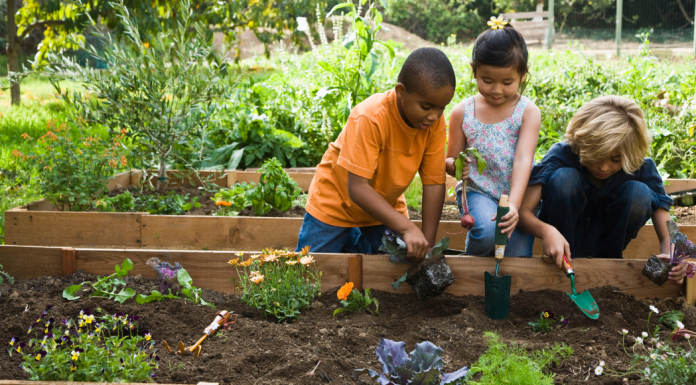 children helping in the garden, acts of service for kids