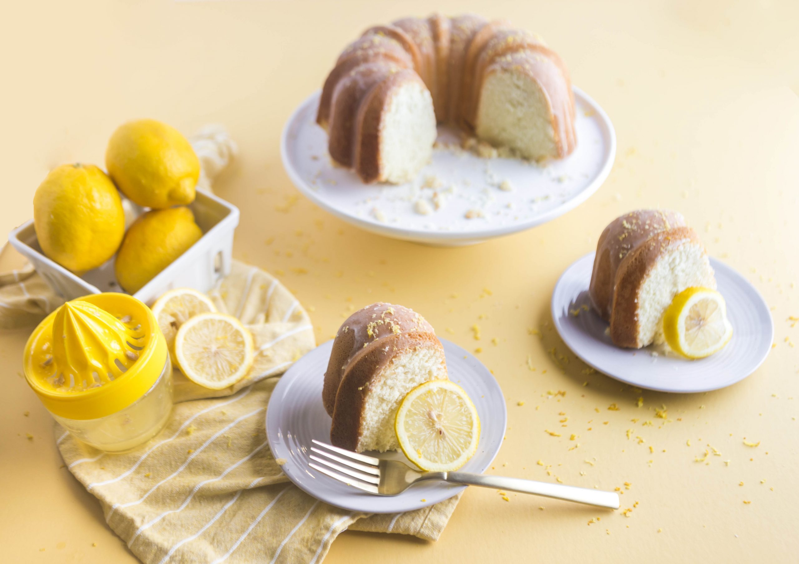 Lemon Pound Cake with Lemons