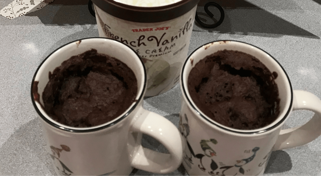 Two mugs of chocolate cake